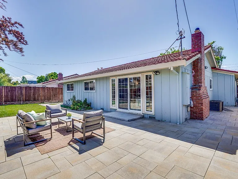 1755 Ravizza Ave — Photo 12