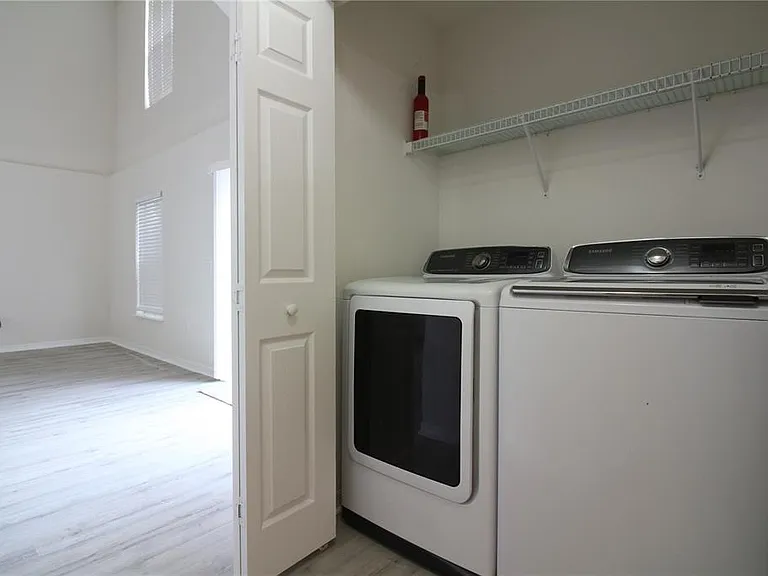 1222 Myopia Hunt Club Dr — Photo 12