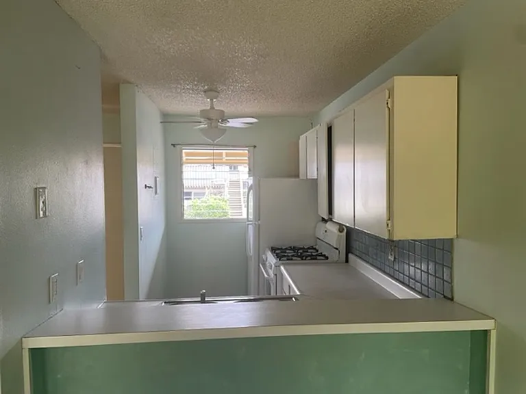 75-6008 Alii Dr #214 — Photo 9