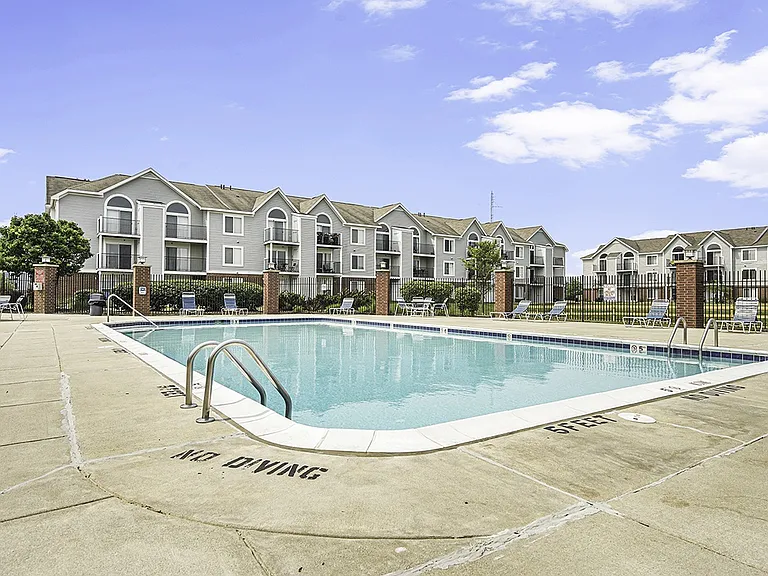 Tracy Creek Apartment Homes — Photo 23