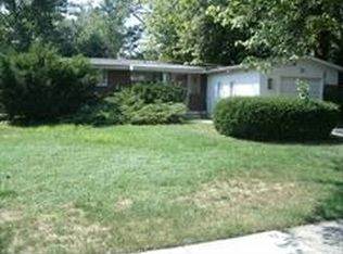 1826 Witherbee Dr, Troy, MI 48084