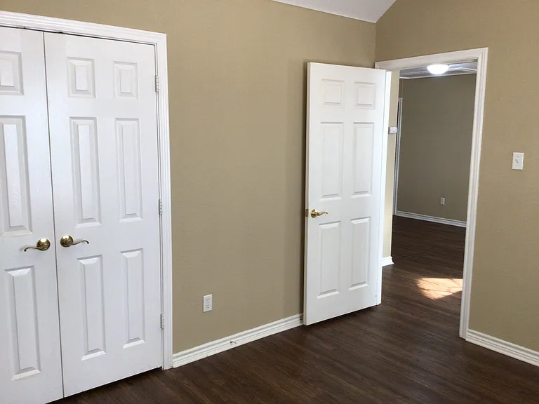 7508 Creek Meadow Dr — Photo 20