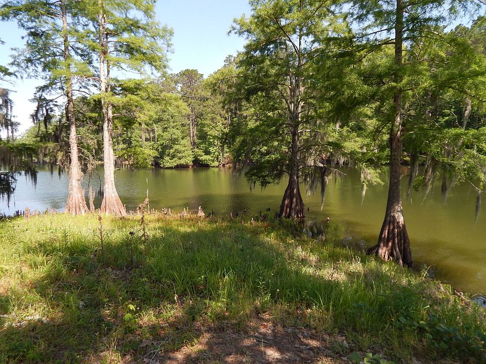1st image of 60 River Ridge Rd #38