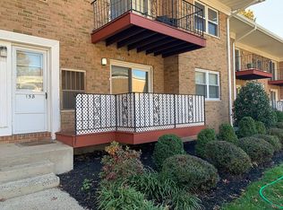 183 Evergreen Rd #15A, Edison, NJ 08837