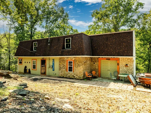 217 Edgewater Rd, Nancy, KY 42544