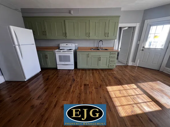11 Reed St Floor 3, Manchester, NH 03102