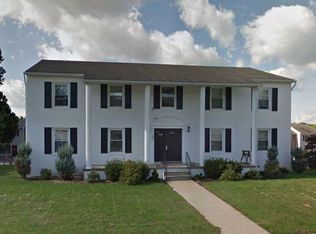 850 Long Ln APT 1, Chambersburg, PA 17201