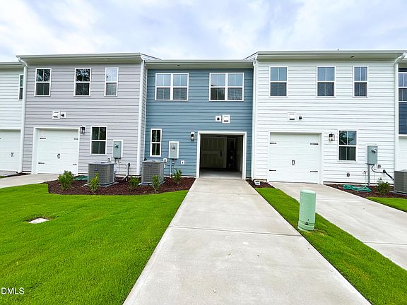 2nd image of 2442 Whitewing Ln