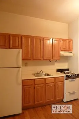 Rented by ArdorNY | media 7