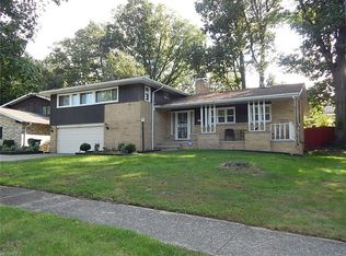 25610 Breckenridge Dr, Euclid, OH