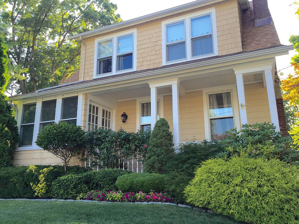 1st image of 19 Sherwood Ave