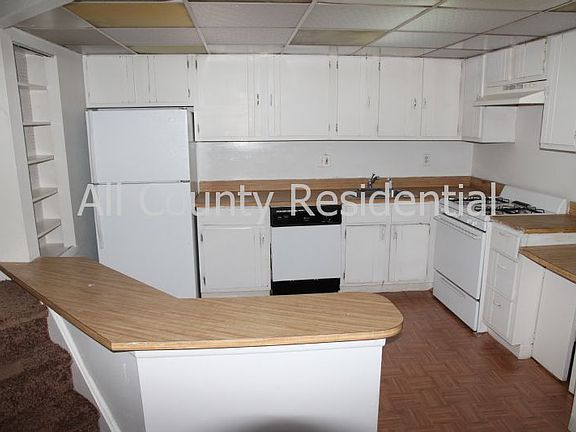 2nd image of 7534 Roosevelt Blvd #A