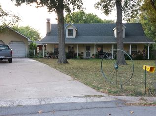 77 Plantation Dr, Little Rock, AR 72206