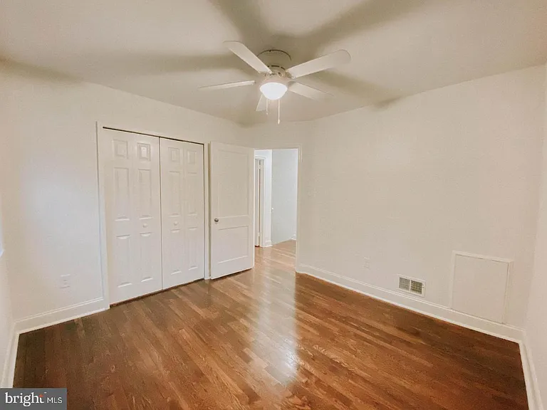 44 E Rosemont Ave — Photo 9