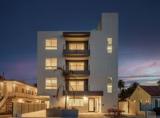 14748 Victory Blvd, Van Nuys, CA 91411