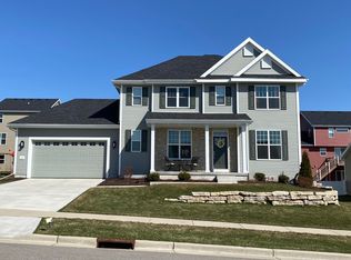 346 Basilica Pkwy, Verona, WI 53593