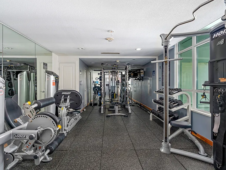 850 Beech St #820 — Photo 34