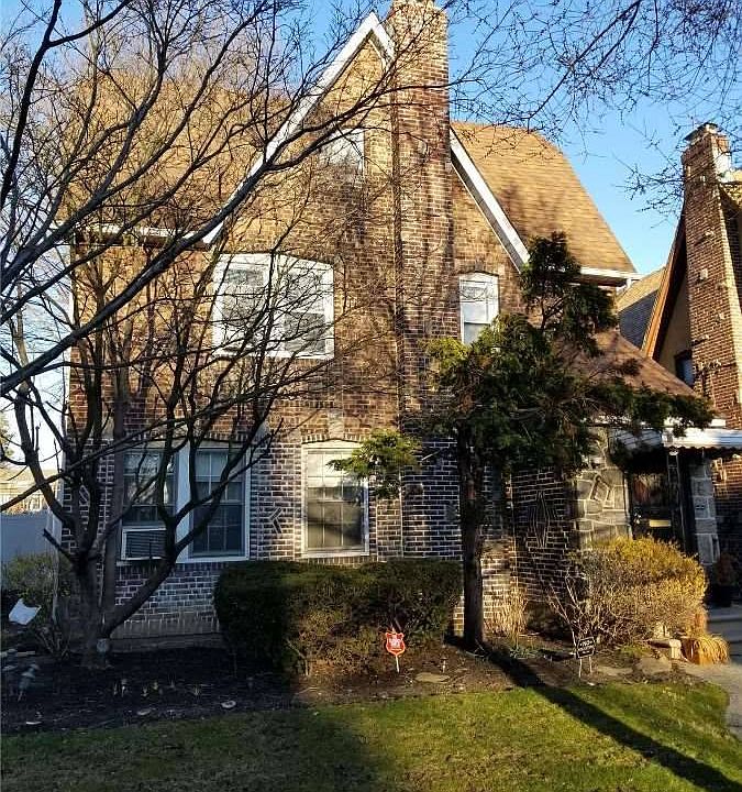 1st image of 111-21 199th St