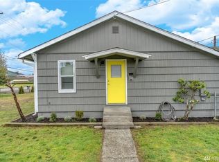 2217 Magnuson Way, Bremerton, WA 98310
