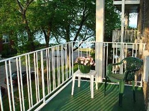 Relaxing, serene balcony!