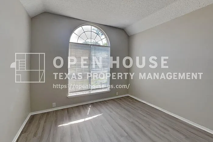 7209 Bouquet Dr — Photo 8