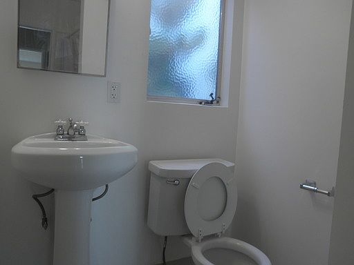1st image of 11973 Montana Ave APT 1