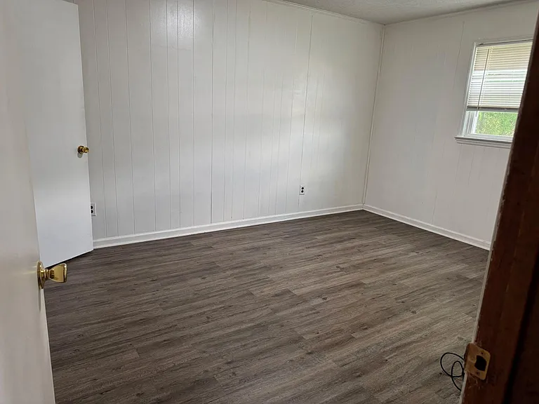 128 Charles St #5 — Photo 7
