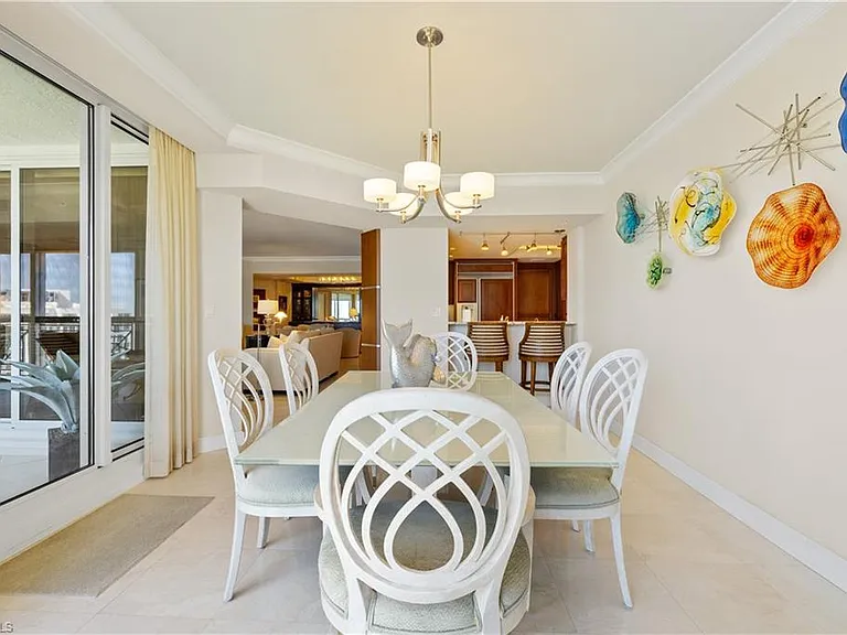 4021 Gulf Shore Blvd N #1804 — Photo 12