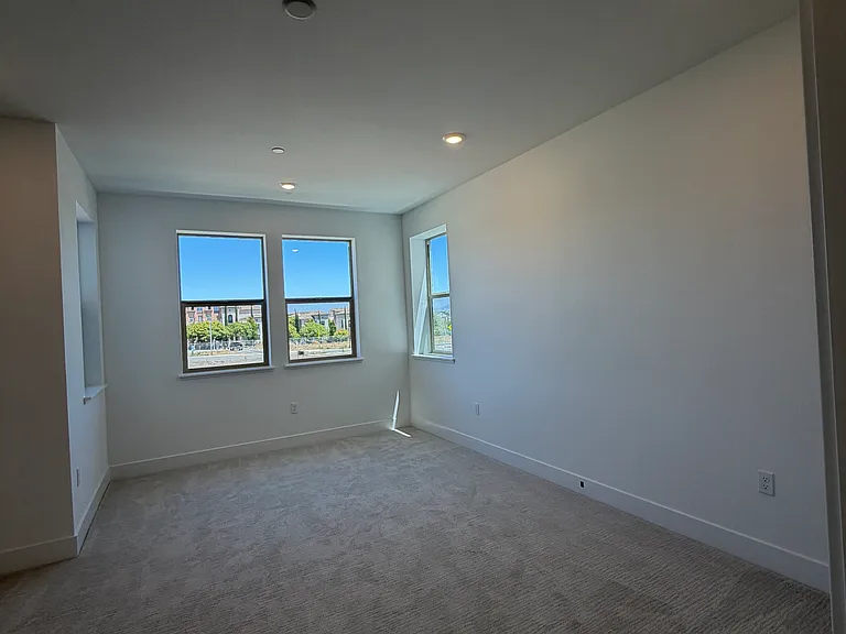 3846 Aviano Way — Photo 15