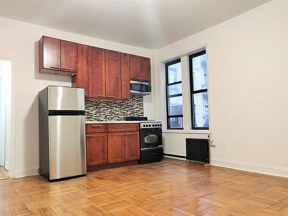 4th image of 666 Ocean Ave APT 5H