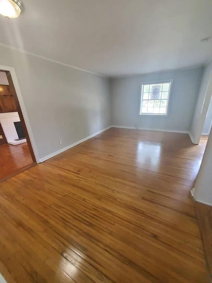 538 Walter Court — Photo 4