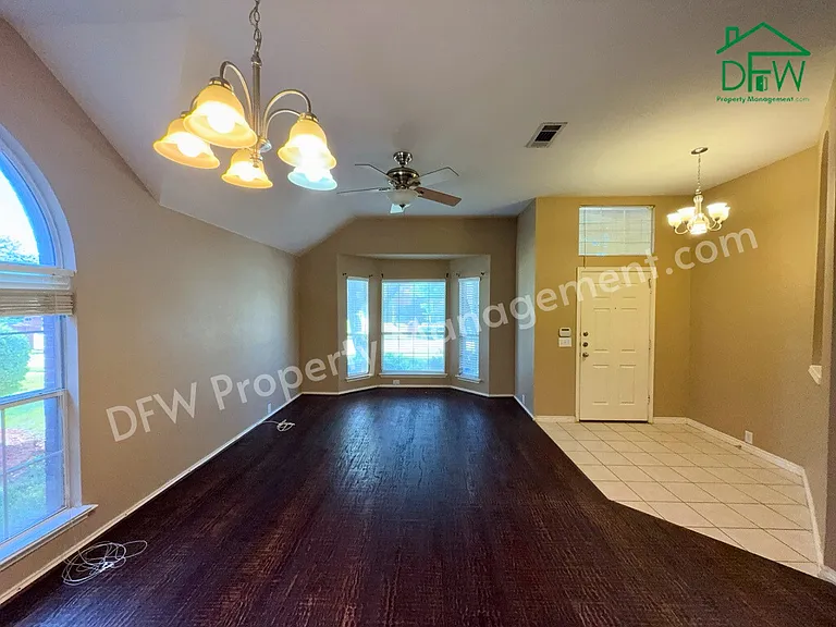 3024 Peppercorn Dr — Photo 5