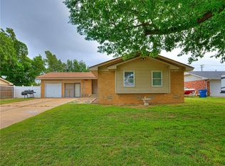 1607 Fedderson Dr, El Reno, OK 73036