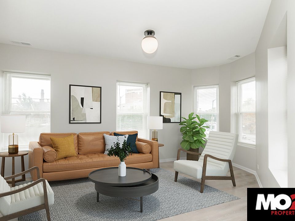 1st image of 2569 N Milwaukee Ave #A