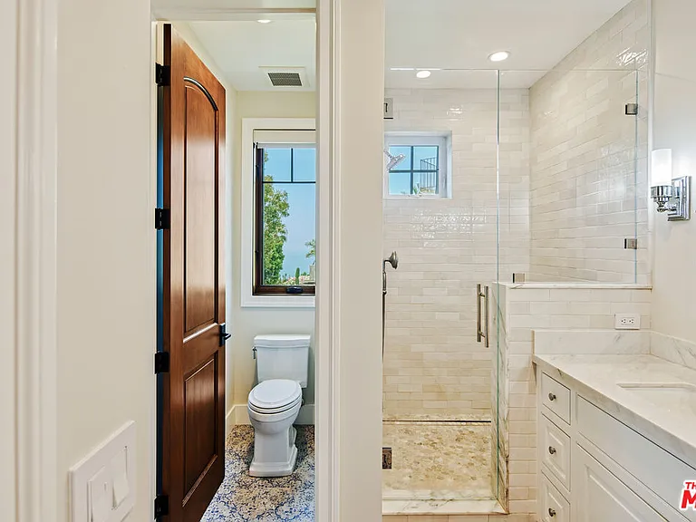 5561 Horizon Dr — Photo 30