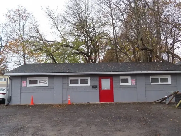 4449 E Genesee St, Syracuse, NY 13214