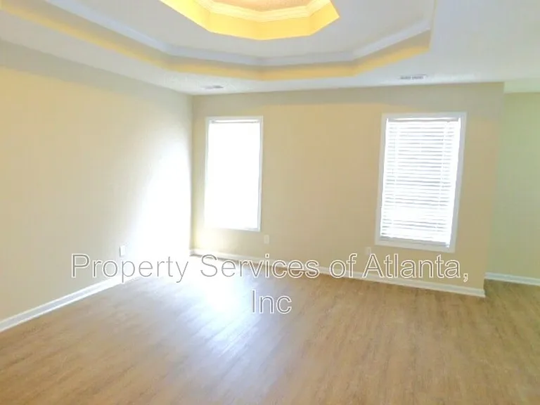 101 Moss Pointe Dr — Photo 23