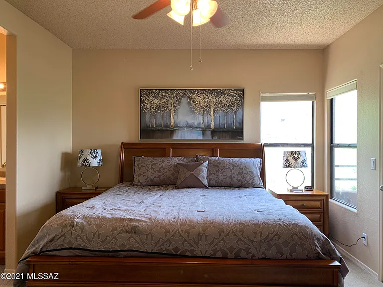 6655 N Canyon Crest Dr #23201 — Photo 33