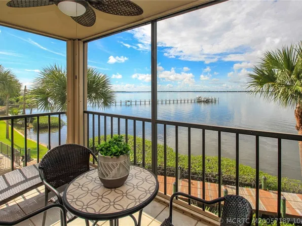 4680 NE Sandpebble Trce APT 302, Stuart, FL 34996