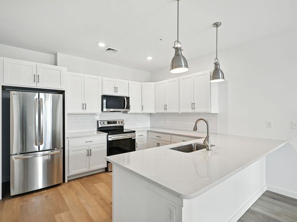 2220 N Susquehanna Trl #4204