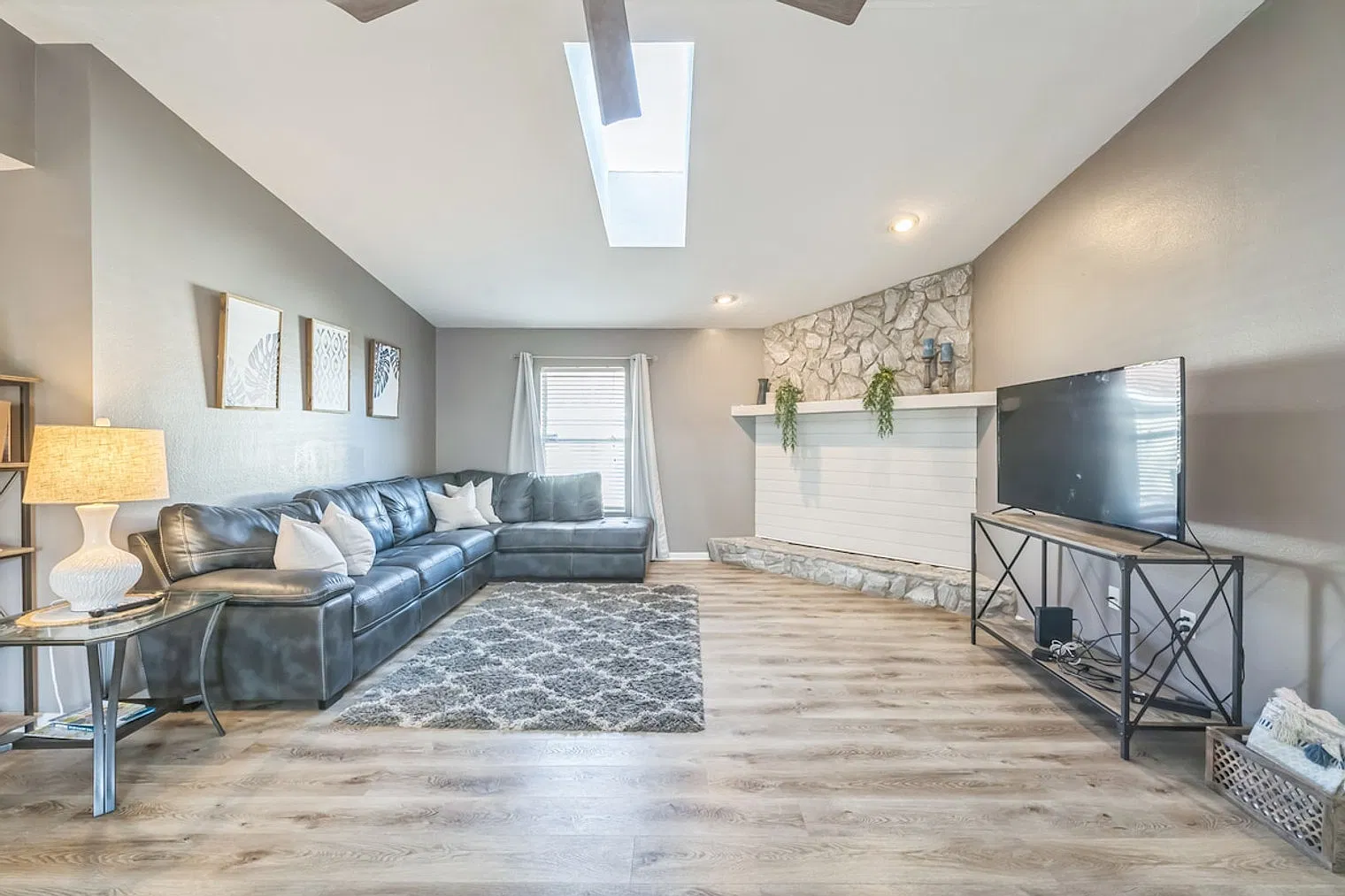 5 bed, 3.0 bath, $12,328 — Photo 4