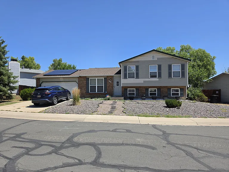 11186 Forest Ave — Photo 1