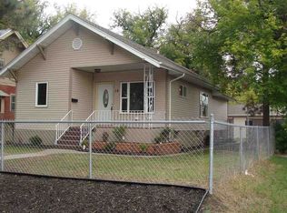 14 8th St NW, Minot, ND 58703