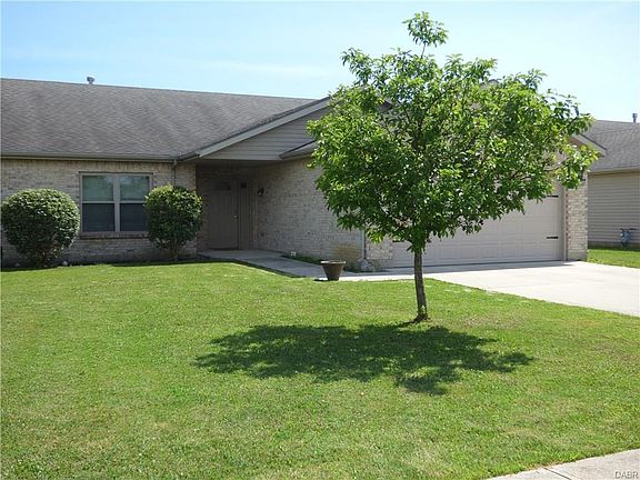 2nd image of 108 Burgundy Dr