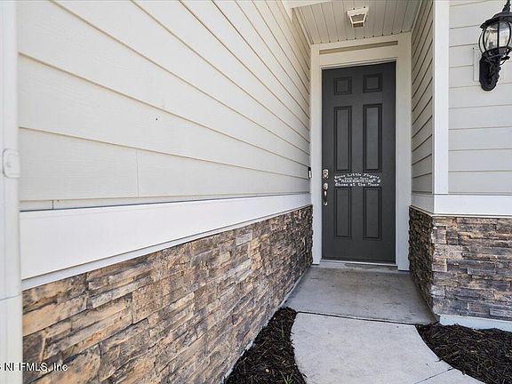 2nd image of 2948 LAUREL SPRINGS Drive