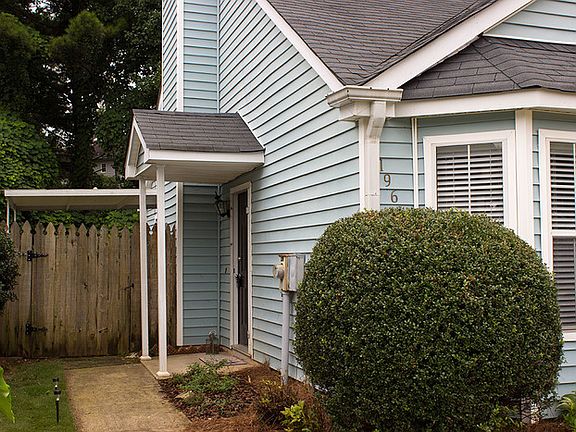 4th image of 1961 Brittania Cir