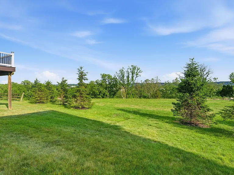 512 Quarry Point Rd — Photo 55