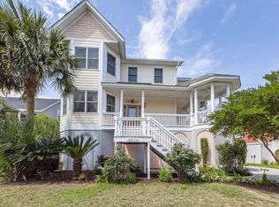 6071 Jacobs Point Blvd, Ravenel, SC 29470