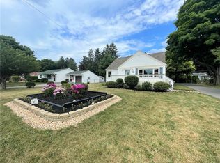 164 Coldwater Rd, Rochester, NY 14624