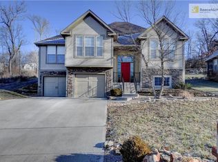 412 E 166th Ct, Belton, MO 64012